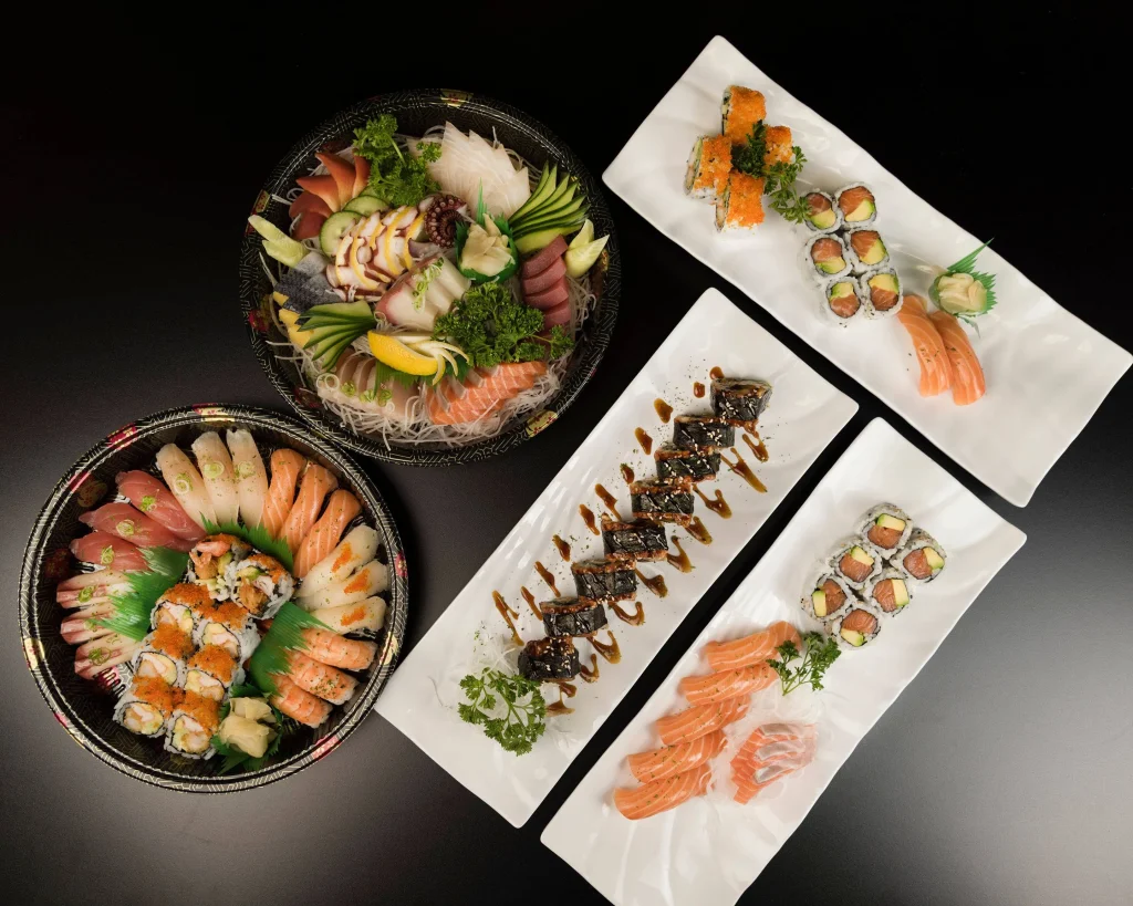 Sushi Roll Entradas Menú Precios