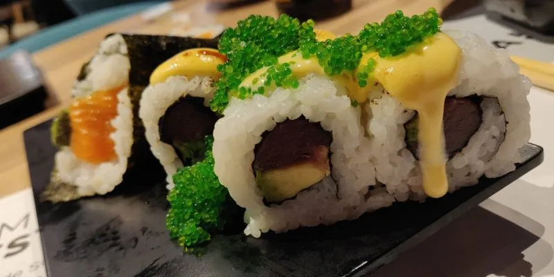 Menú de Sushi preparación fría de Sumo Buffet