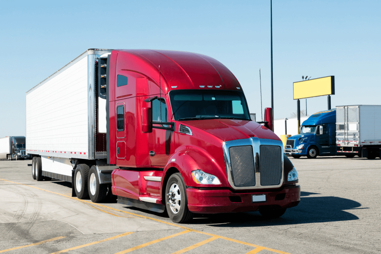 Why You Should Contact a Truck Accident Lawyer in Houston After a Crash